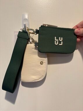 Lululemon Dual Pouch Wristlet *Stack in Ivy Green/Light Ivory/Gold